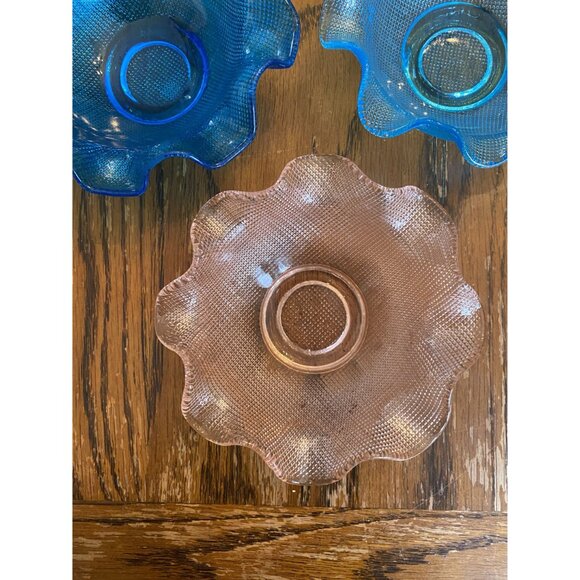 Set Of 3 Vintage Colony Blue & Pink Ruffled Waffle Glass Bowls - Picture 4 of 10